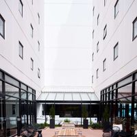 Essence Hotel Carlton